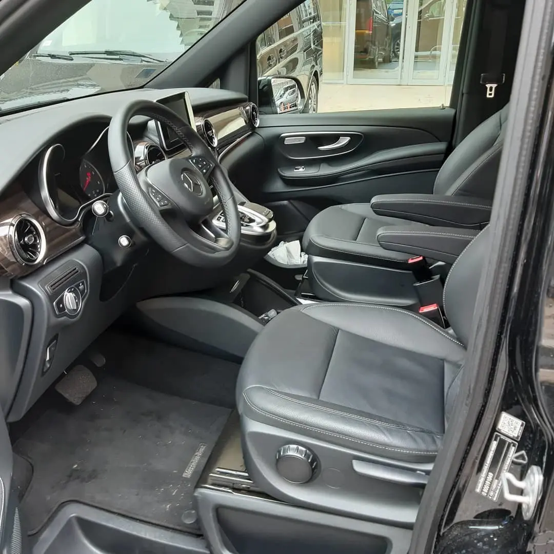 Journal Prepared chauffeur cockpit